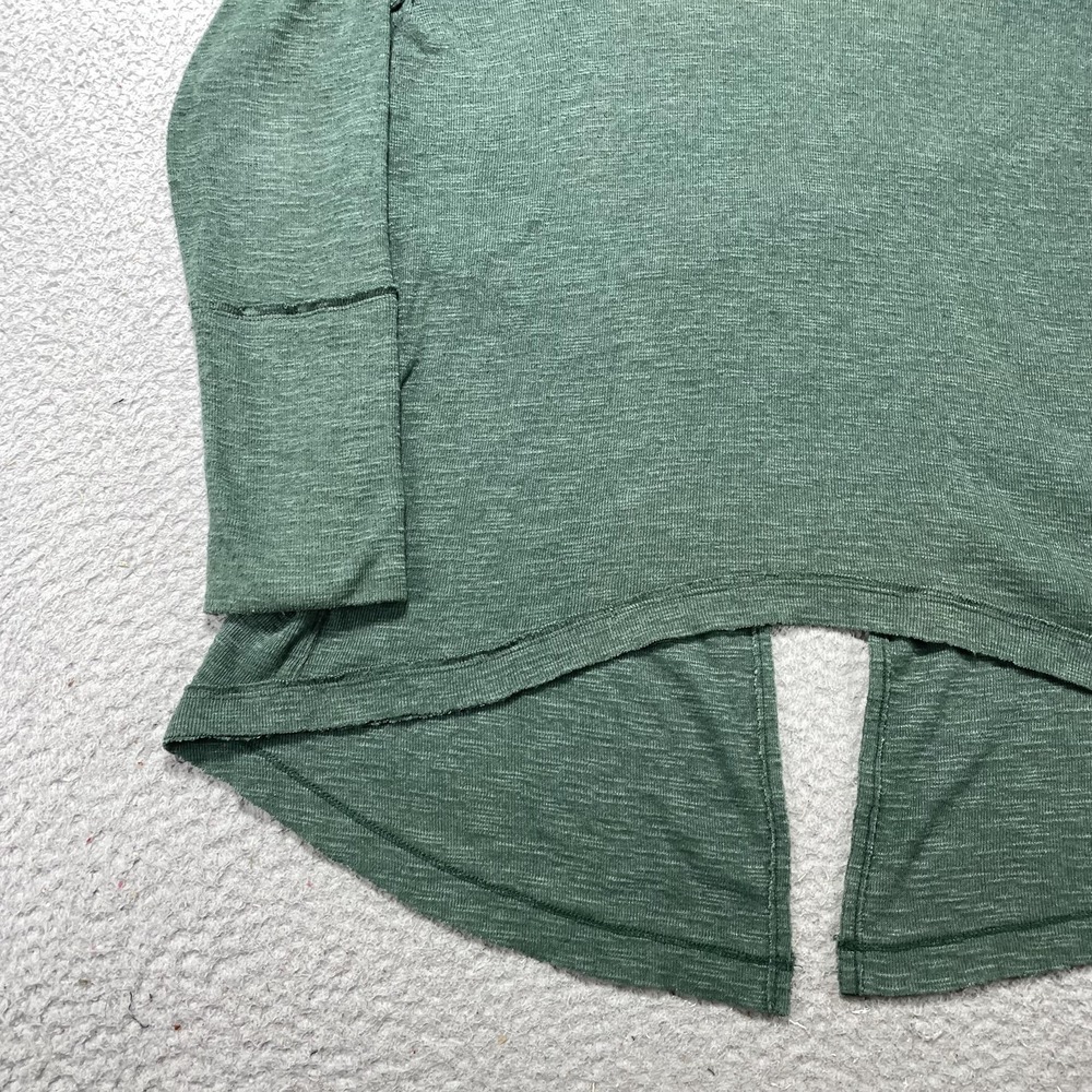 We The Free Shirt Womens XL Green Turtleneck Hi Low Slit Hem Tunic Knit - Picture 3 of 13